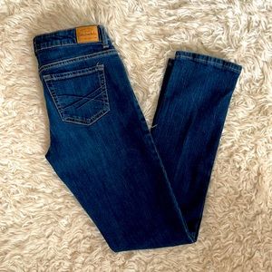 Aeropostale bayla skinny crop size 6 blue Jeans